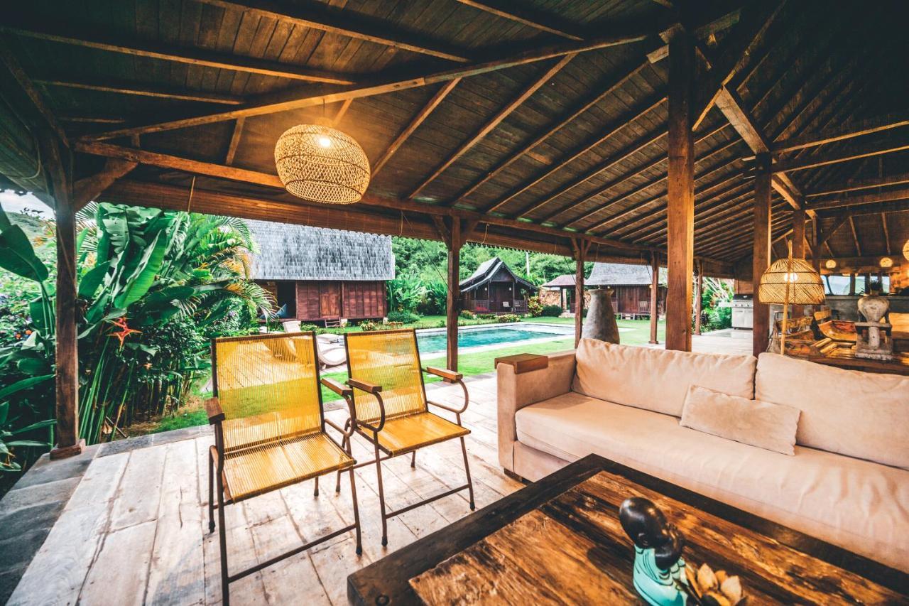 Villa Ellya Areguling, For 8-10 Pax Kuta  Eksteriør billede
