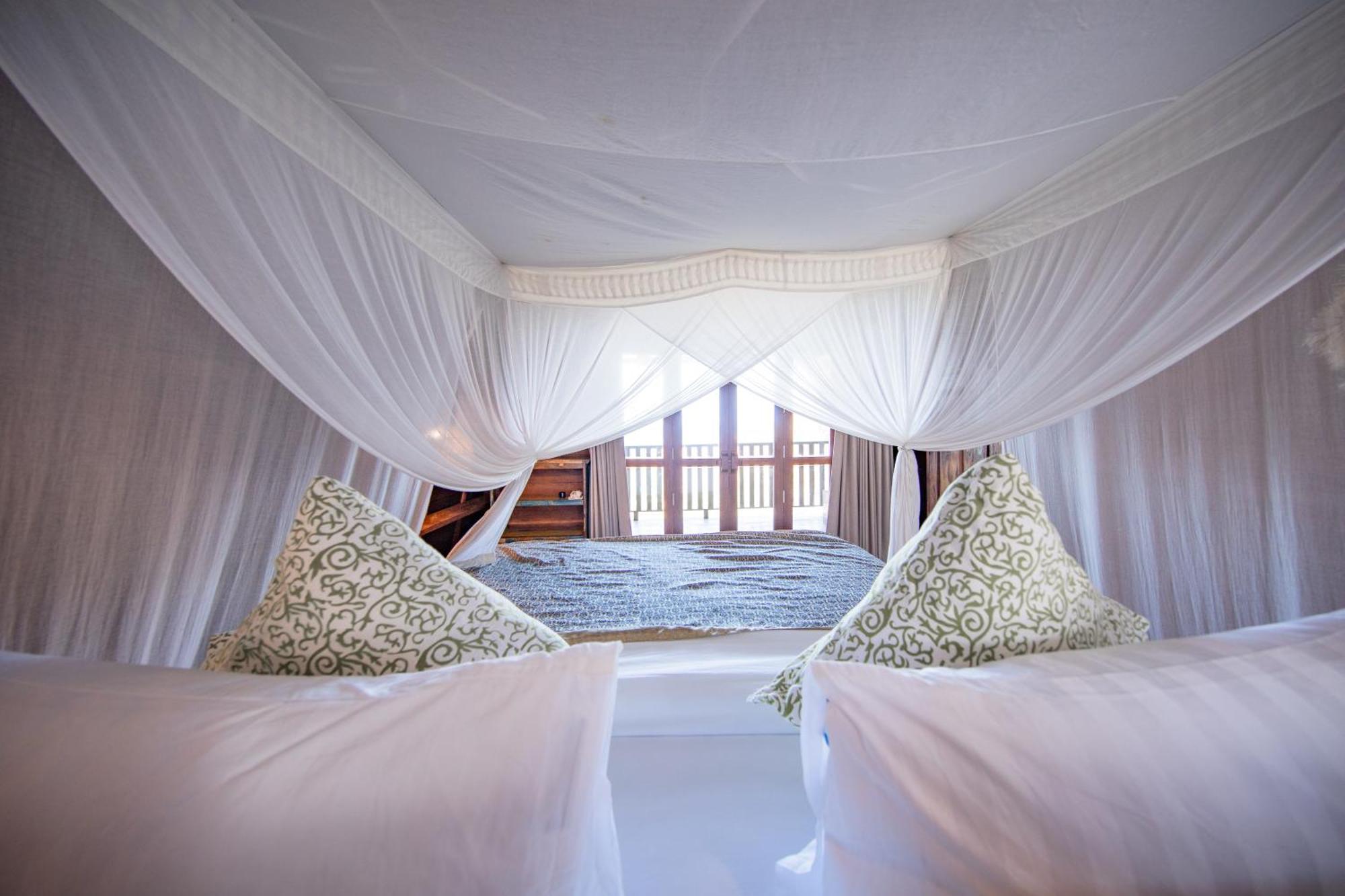 Villa Ellya Areguling, For 8-10 Pax Kuta  Eksteriør billede