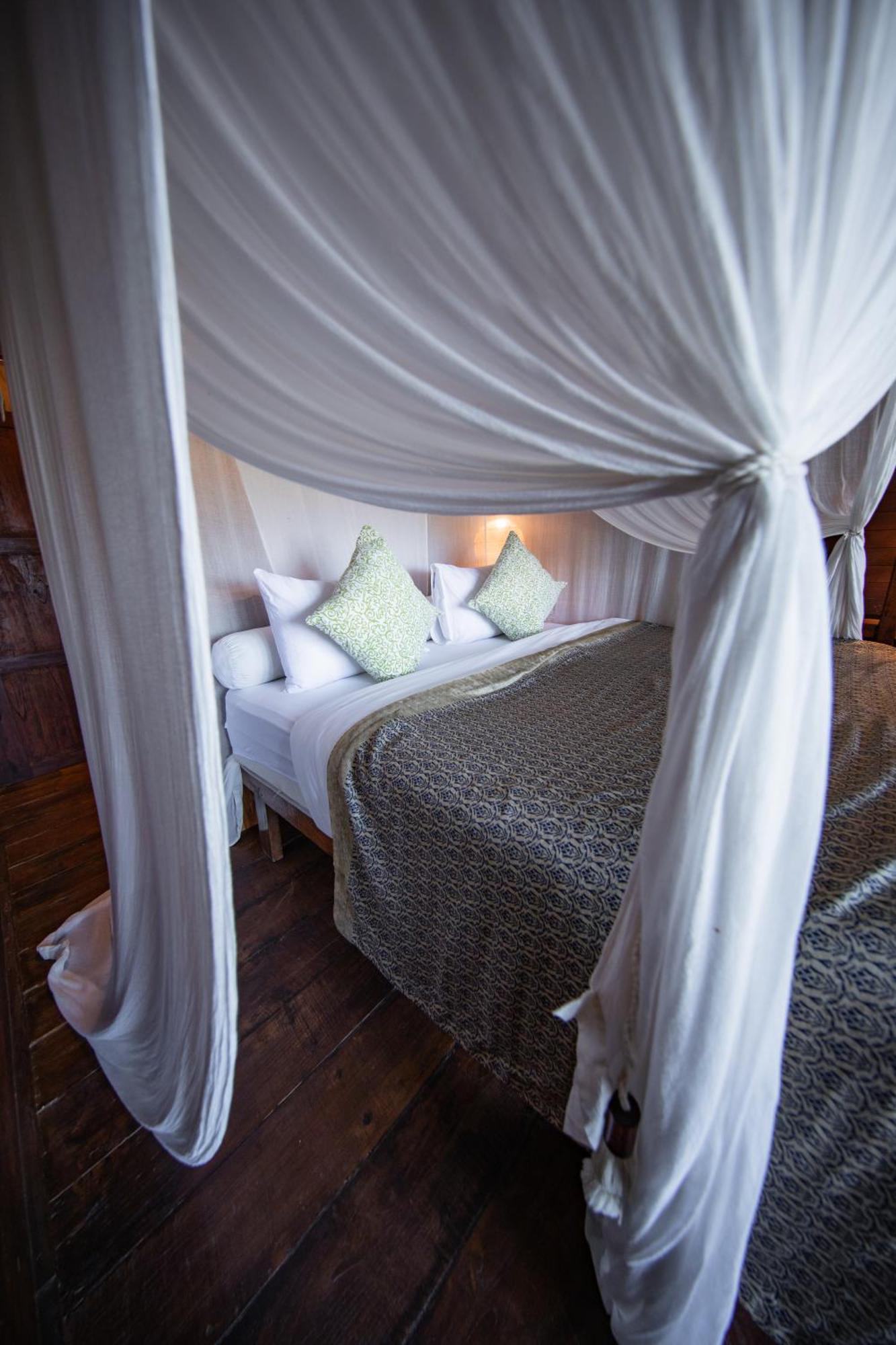 Villa Ellya Areguling, For 8-10 Pax Kuta  Eksteriør billede